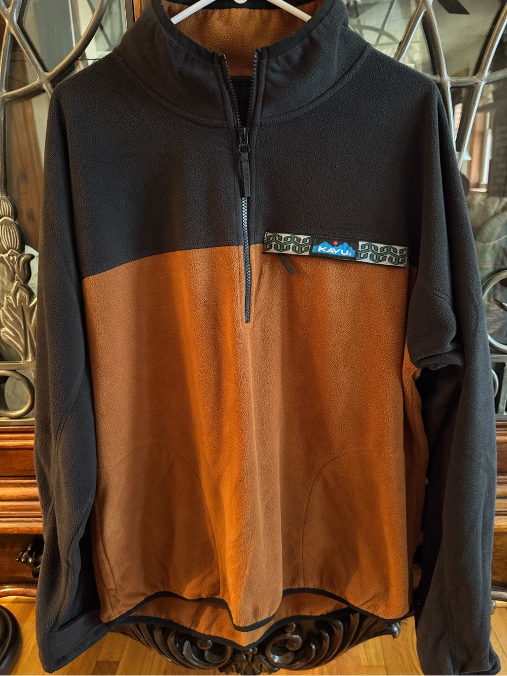 Kavu Men’s Two-Tone Zip Pullover - Black & Brown